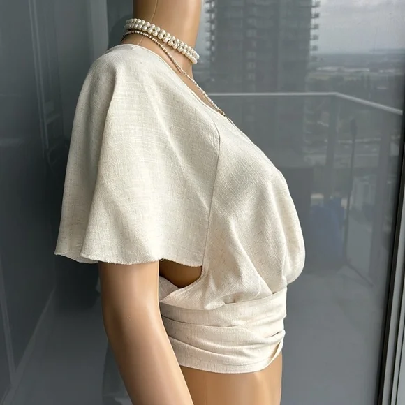 Adjustable Wrap Linen Top - Picture 7 of 12